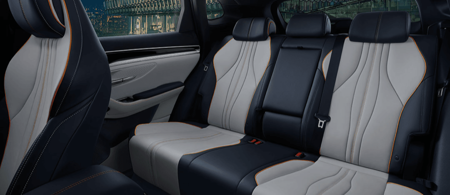 BYD Song Plus SUV photo 3